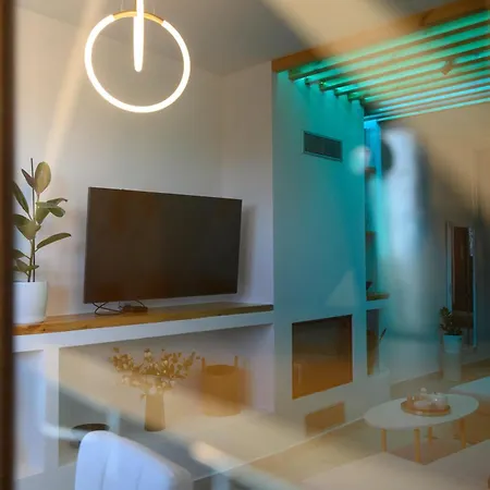 Thea Divine Comfort & View بيت للعطل